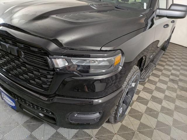 2026 Ram 1500 Express Crew Cab 4x4 57 Box