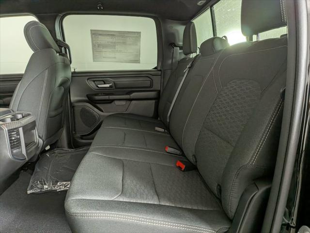 2026 Ram 1500 Express Crew Cab 4x4 57 Box