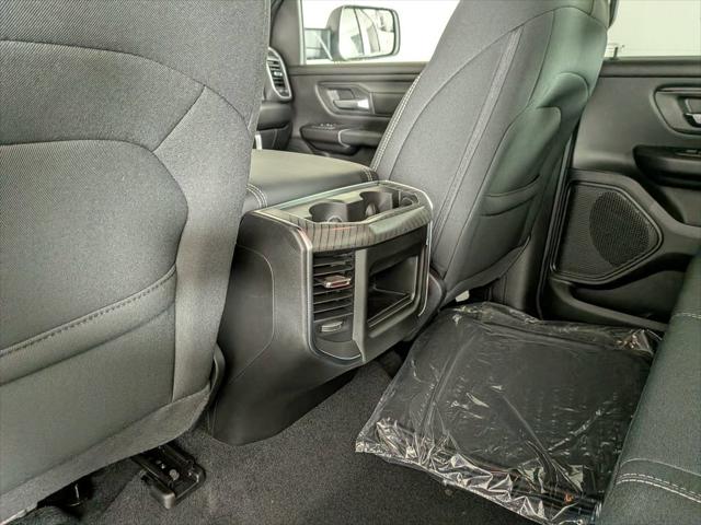 2026 Ram 1500 Express Crew Cab 4x4 57 Box