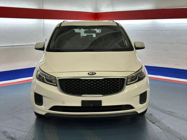 2016 Kia Sedona LX