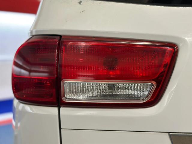 2016 Kia Sedona LX