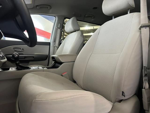 2016 Kia Sedona LX