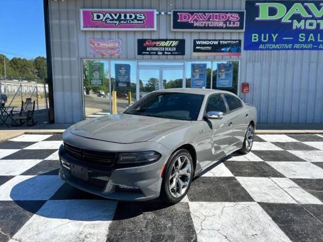 2017 Dodge Charger SXT RWD
