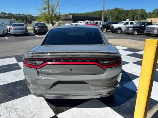 2017 Dodge Charger SXT RWD