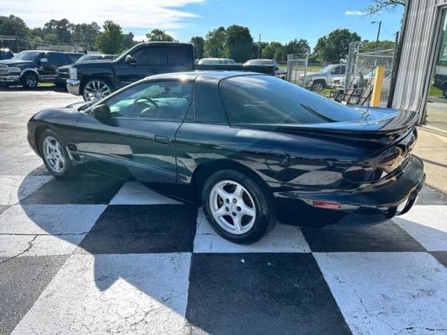 2002 Pontiac Firebird Base