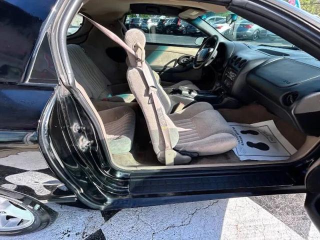 2002 Pontiac Firebird Base