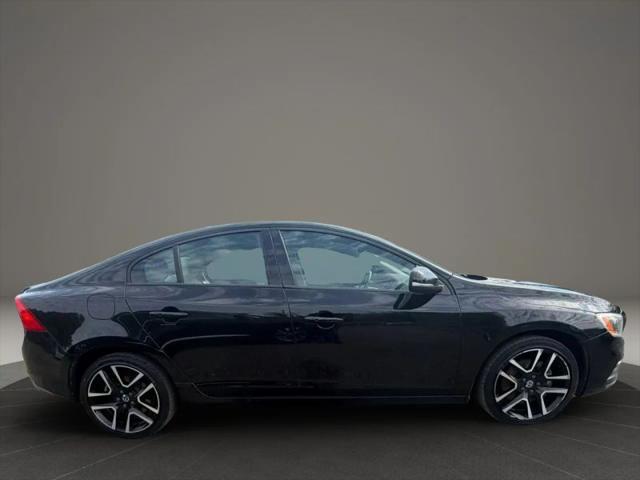 2018 Volvo S60 T5 Dynamic