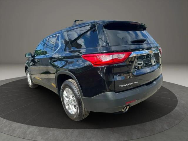2021 Chevrolet Traverse AWD LT Cloth