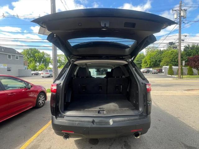 2021 Chevrolet Traverse AWD LT Cloth