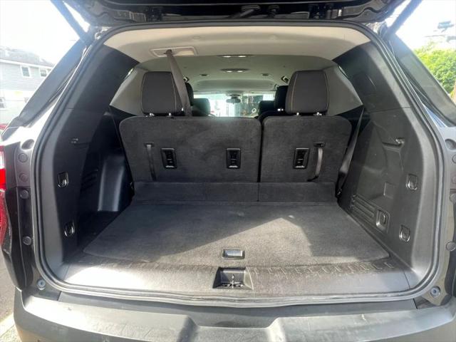 2021 Chevrolet Traverse AWD LT Cloth