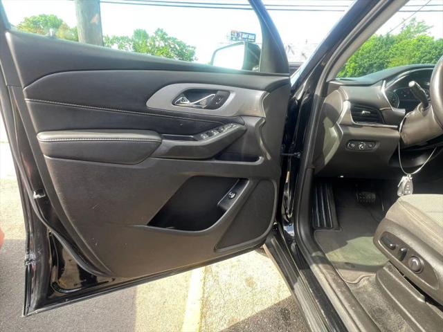2021 Chevrolet Traverse AWD LT Cloth