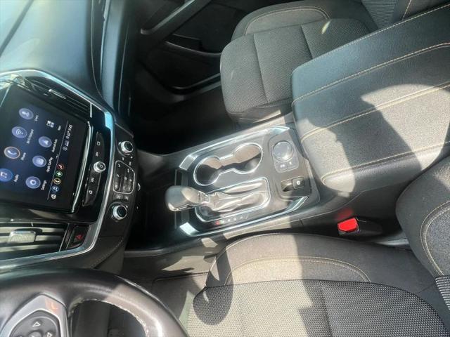 2021 Chevrolet Traverse AWD LT Cloth