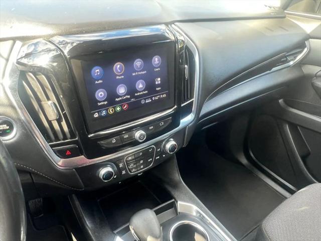 2021 Chevrolet Traverse AWD LT Cloth