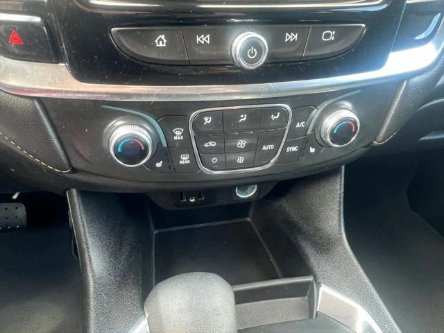 2021 Chevrolet Traverse AWD LT Cloth