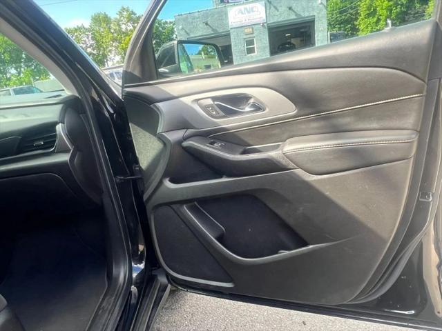 2021 Chevrolet Traverse AWD LT Cloth
