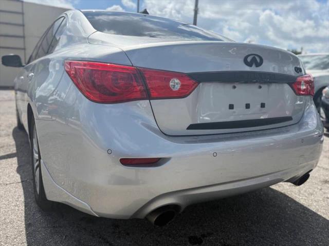 2017 INFINITI Q50 2.0t Premium