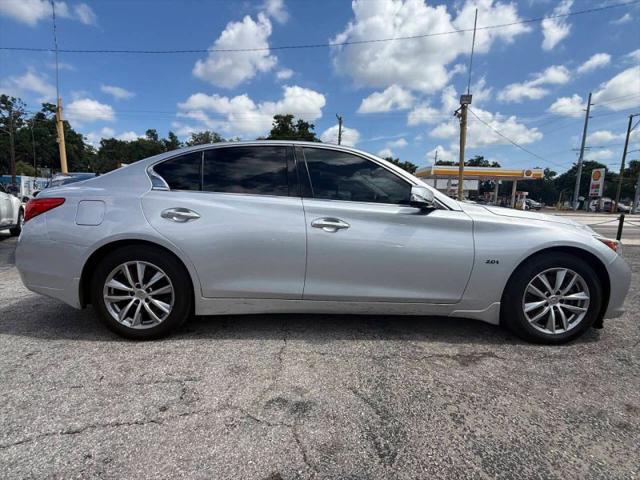 2017 INFINITI Q50 2.0t Premium