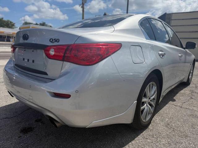 2017 INFINITI Q50 2.0t Premium