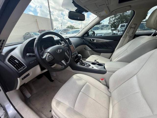 2017 INFINITI Q50 2.0t Premium