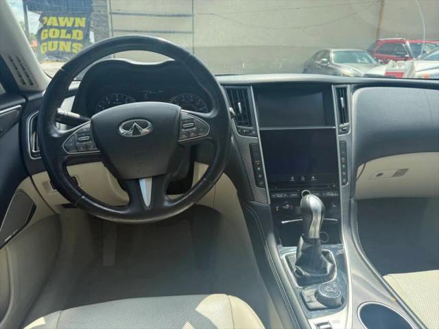 2017 INFINITI Q50 2.0t Premium