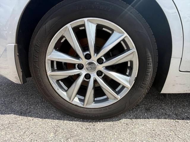 2017 INFINITI Q50 2.0t Premium