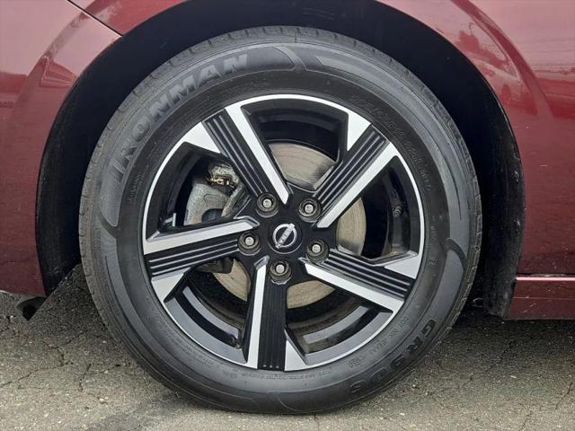 2024 Nissan Sentra SV Xtronic CVT