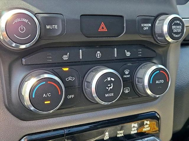 2019 Ram 1500 Big Horn/Lone Star Crew Cab 4x4 57 Box