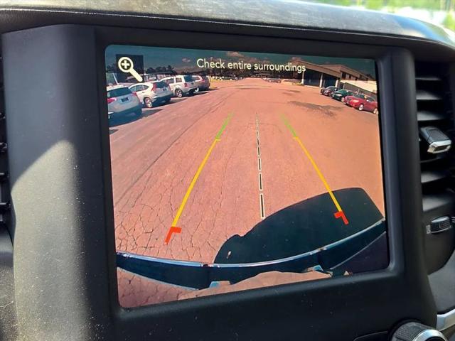 2019 Ram 1500 Big Horn/Lone Star Crew Cab 4x4 57 Box