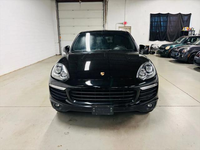 2016 Porsche Cayenne Base