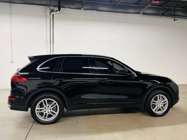 2016 Porsche Cayenne Base
