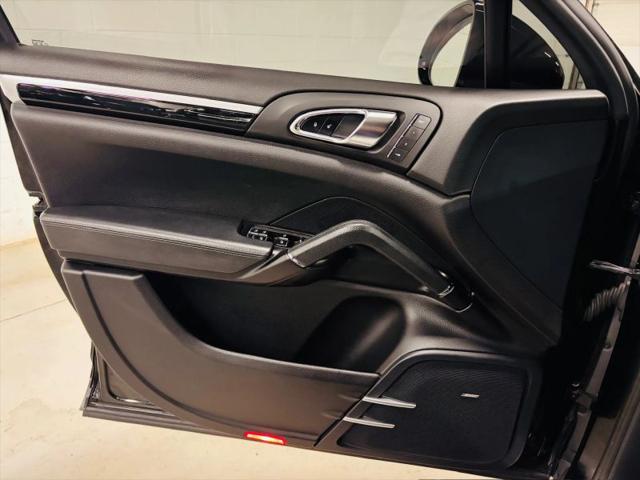 2016 Porsche Cayenne Base