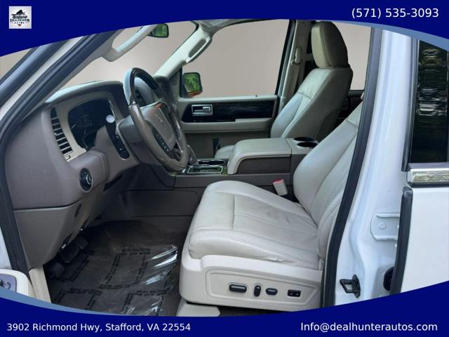 2017 Lincoln Navigator Select