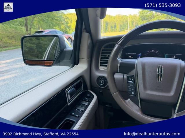 2017 Lincoln Navigator Select
