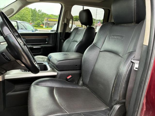 2017 Ram 1500 Laramie Crew Cab 4x4 5'7" Box