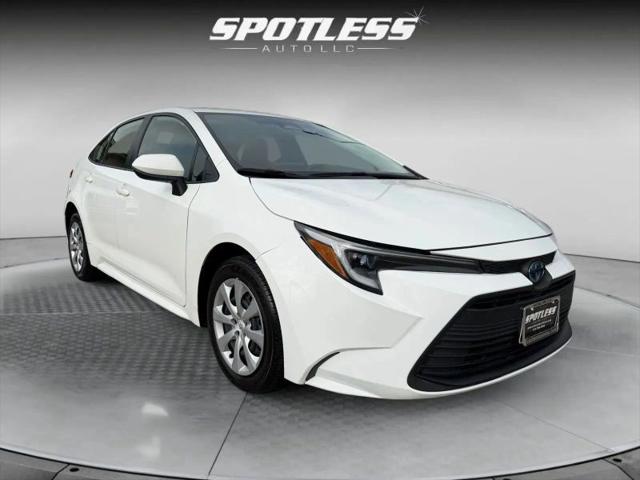 2024 Toyota Corolla Hybrid LE