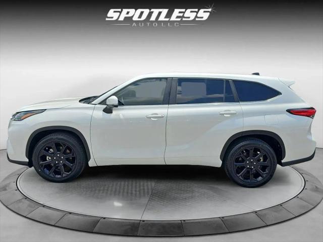 2023 Toyota Highlander L
