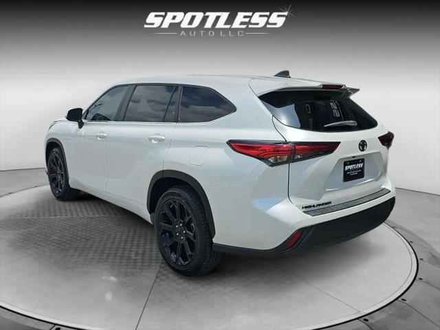 2023 Toyota Highlander L