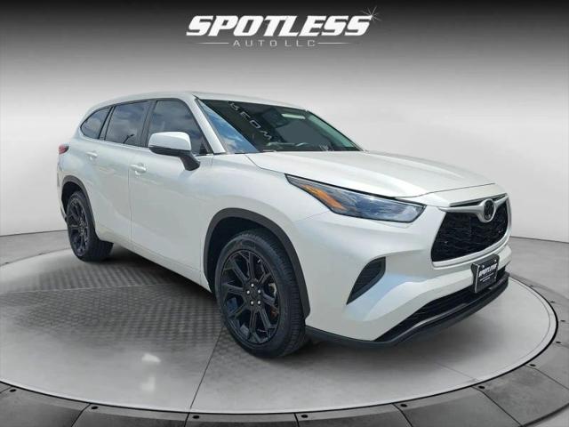 2023 Toyota Highlander L