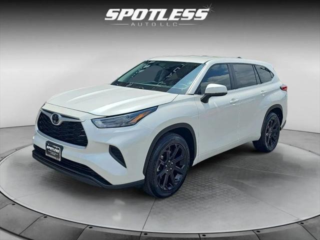 2023 Toyota Highlander L for sale in San Antonio, TX