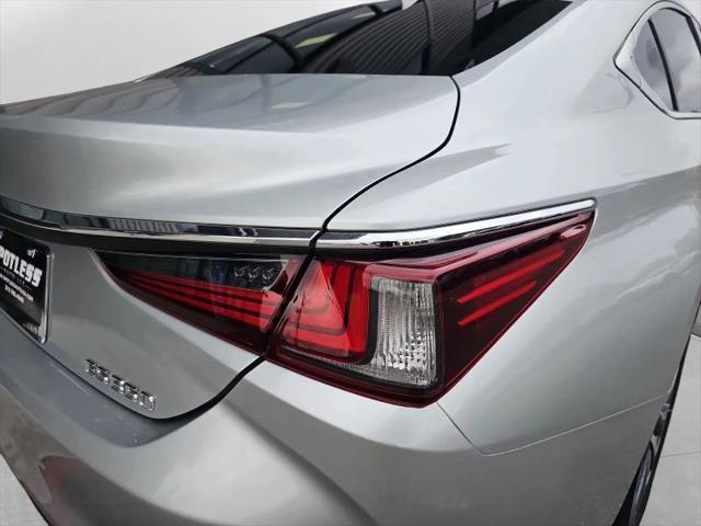 2019 Lexus ES 350 350