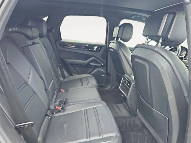 2019 Porsche Cayenne Base