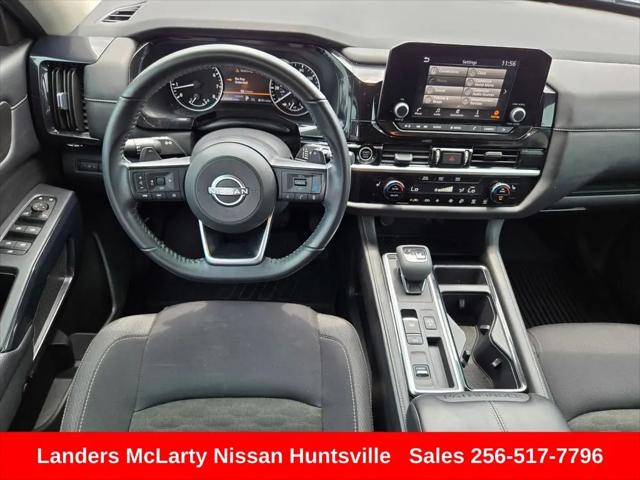 2024 Nissan Pathfinder SV FWD