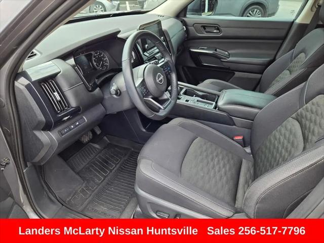 2024 Nissan Pathfinder SV FWD
