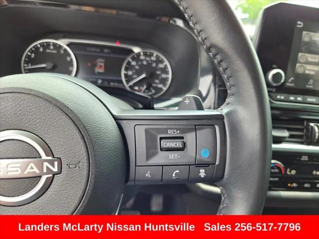 2024 Nissan Pathfinder SV FWD