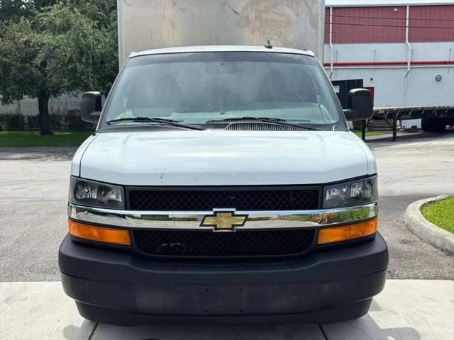 2023 Chevrolet Express Cutaway Work Van