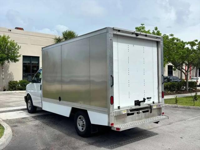 2023 Chevrolet Express Cutaway Work Van