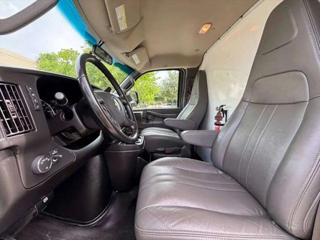 2023 Chevrolet Express Cutaway Work Van