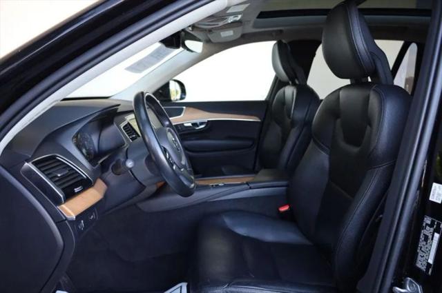 2021 Volvo XC90 T6 Momentum 6 Passenger