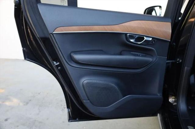 2021 Volvo XC90 T6 Momentum 6 Passenger