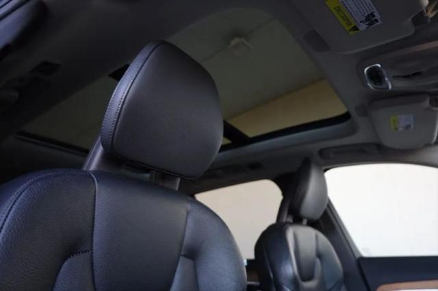 2021 Volvo XC90 T6 Momentum 6 Passenger